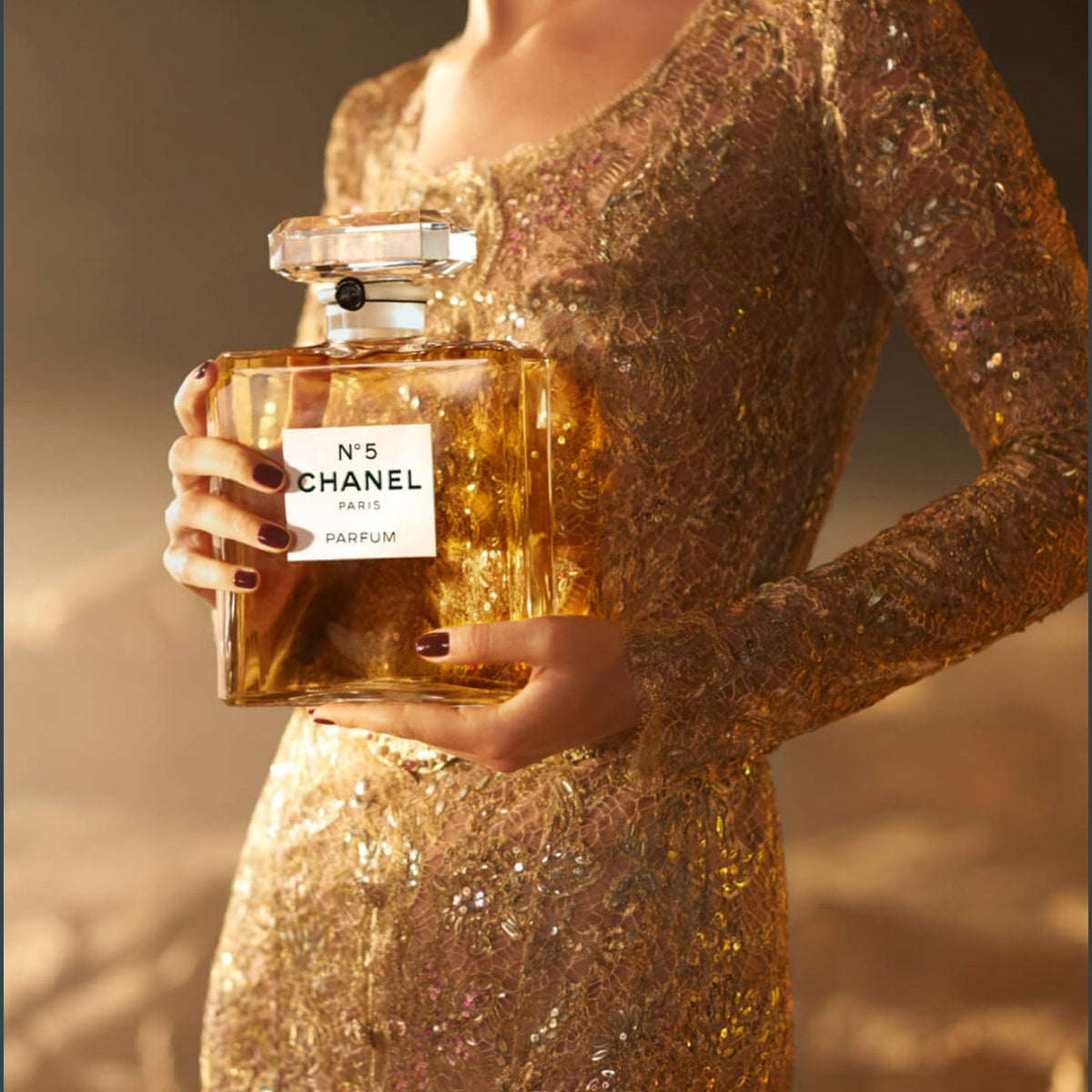 CHANEL No. 5 Eau de Parfum for Women – 3.4 oz (100ml)